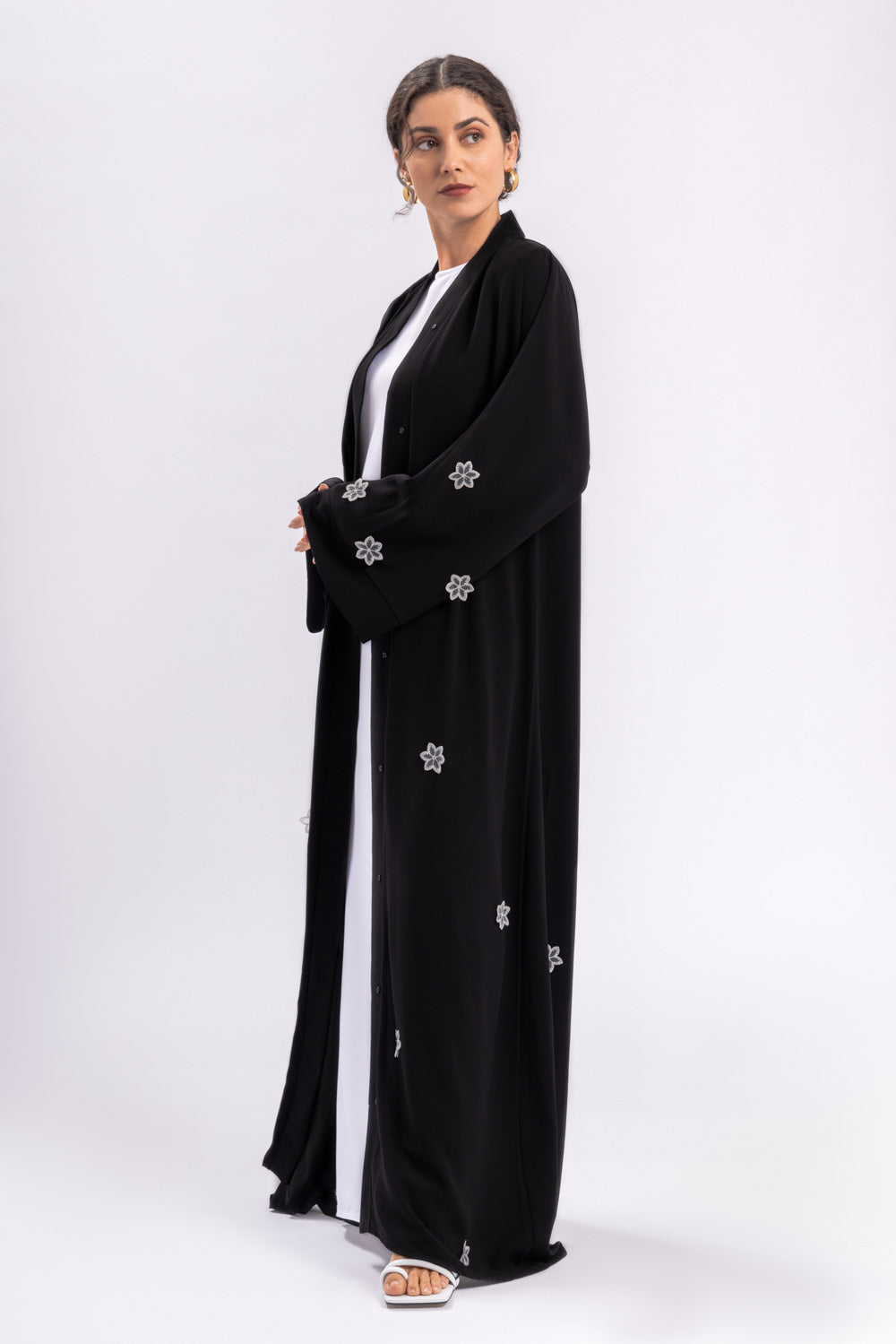 Black Open Abaya White Flowers FERADJE