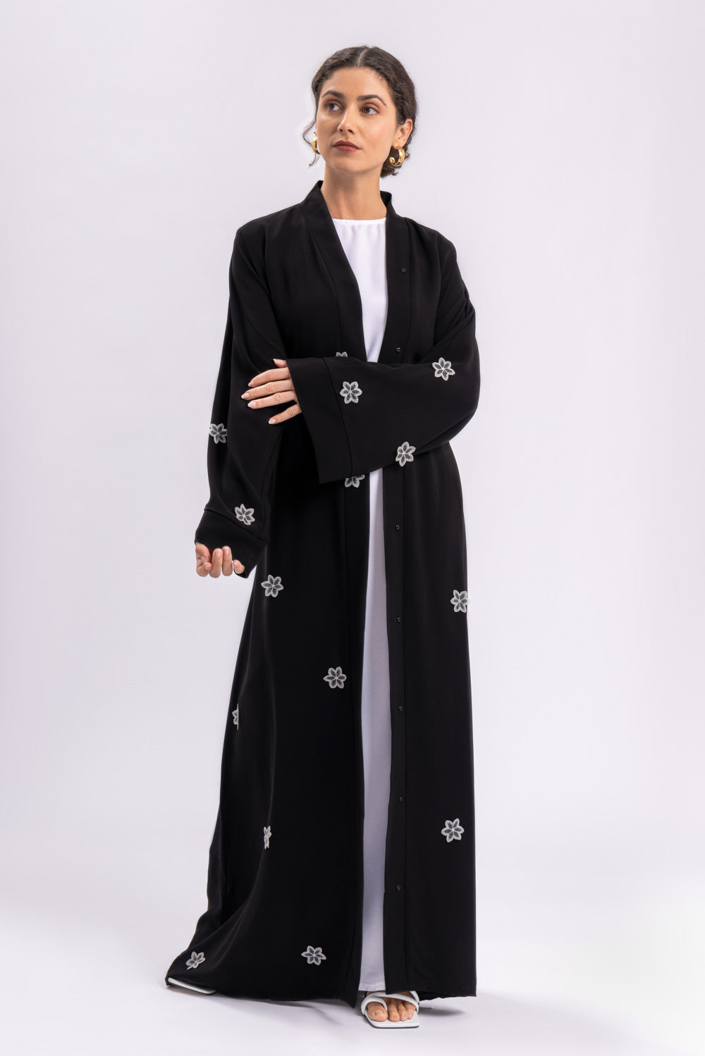 Black Open Abaya White Flowers FERADJE