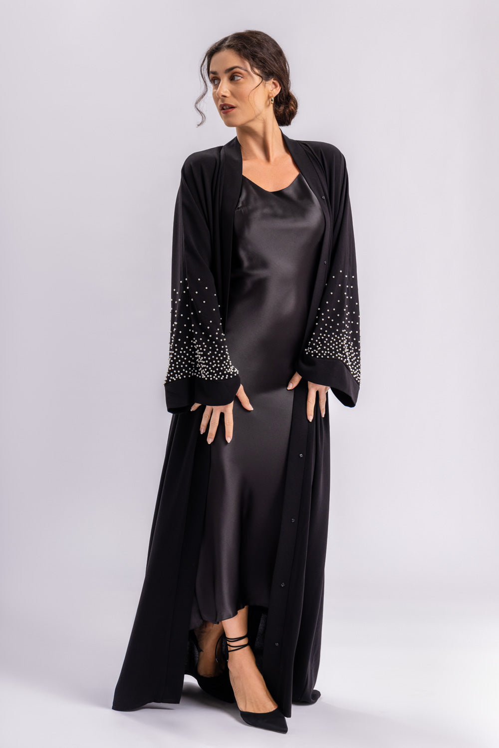 Pearl Sleeves Open Black Abaya FERADJE