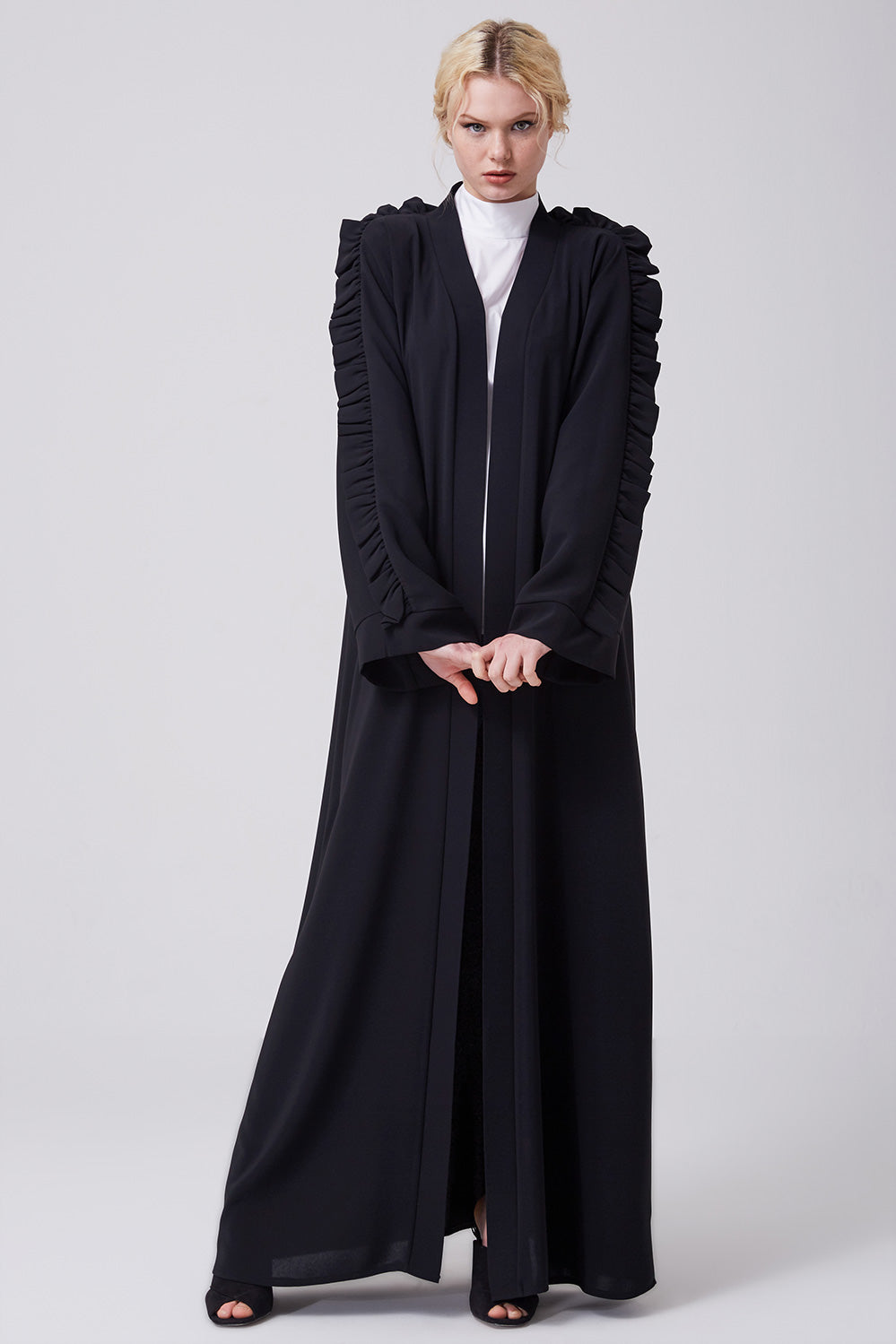 Feradje Black Open Abaya with Frills on Sleeves