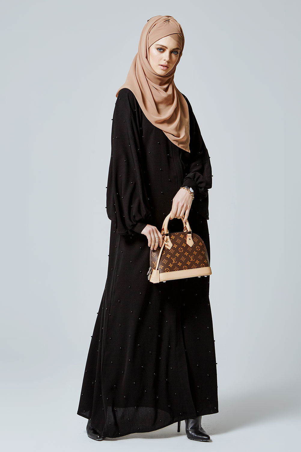 Feradje Black Closed Abaya with Pearls in Silk
